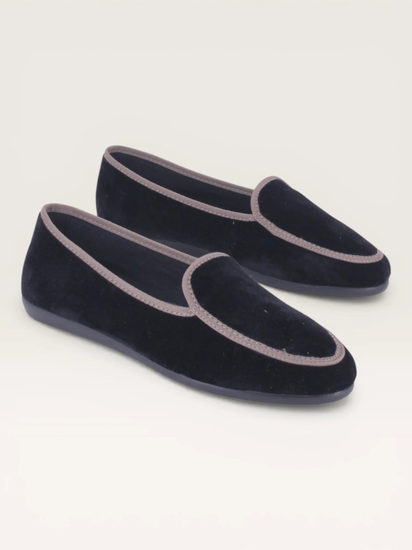 SENSE BlackTaupe